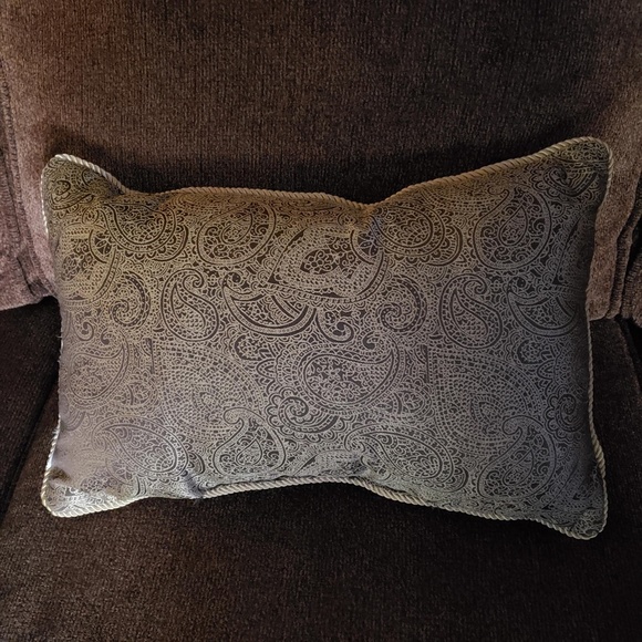 Decorative Accent Reversible Cushion Brown and Beige - Picture 2 of 2